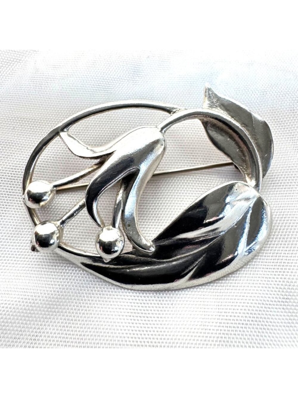 Scroll Style Floral Design Brooch Sterling Silver 925 Size 1.5''
